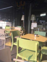 Eskada Lounge Caffe inside