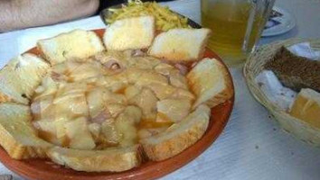Adega Regional O Mineiro food