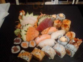 Sushi People food