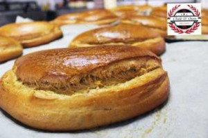 Chalé De Ouro -pães Doces food