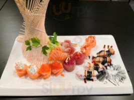 Jisushi food