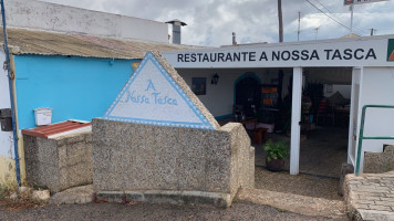 A Nossa Tasca outside