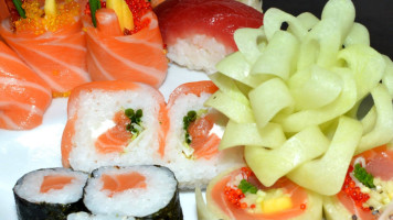 Maikai Sushi food