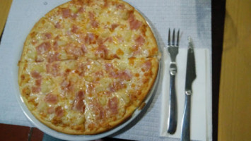 Pizzaital food
