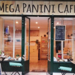 Mega Panini Dentro