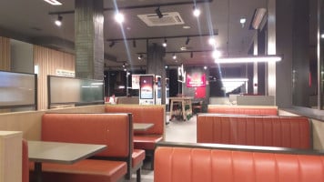 Burger King Pombal inside