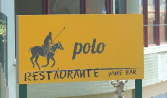 Polo Pub food