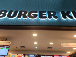 Burger King Espaco Guimaraes inside