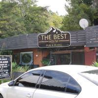 The Irish Bill Pub outside