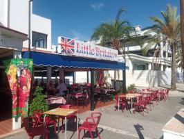 Little Britain Restaurant And Bar food