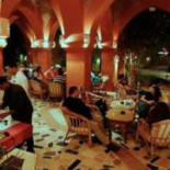 بساط الريح Dentro