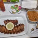 Ze Dos Cornos Comida
