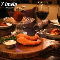 7imeio Wine Bar food