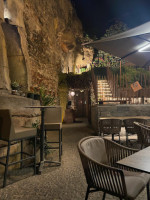 Gruta Cafe inside