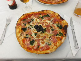 Pizzaria Toscana food
