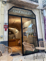 Oakberry Acai outside