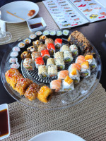 Everest Sushi food
