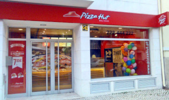 Pizza Hut Gen. Rocadas food