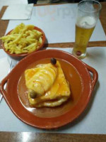 A Taberna Lourosa food