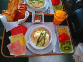 Cais J Cafe food