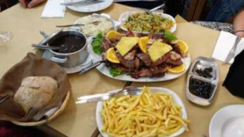 Churrasqueira Portuguesa do Amial Lda food