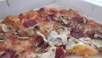 Pizzeria Gato Pardo food