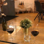 Donna Taca, Art Wine Comida