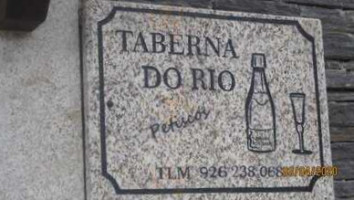 Taberna Do Rio inside