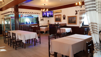 Restaurante Três Palmeiras inside
