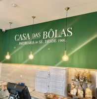 Casa Das Bolas inside