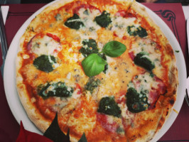 Pizzeria Dalvino food
