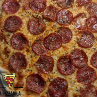 C&a Pizzaria food