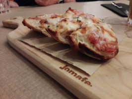 Pizzaria Gourmet Majerona inside