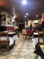 Restaurante Oliveira inside