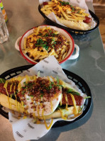 Frankie Hot Dogs Braga food