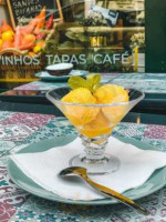 Dona Flor Vinhos Tapas Cafe food