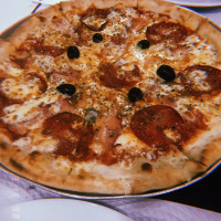 Vieira's Pizzas food