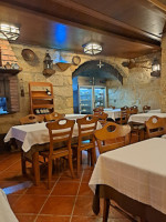 Restaurante Aljubarrota inside