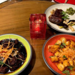 Nairu Comida