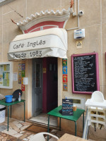 Cafe Ingles inside