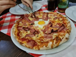 Pizzaital inside