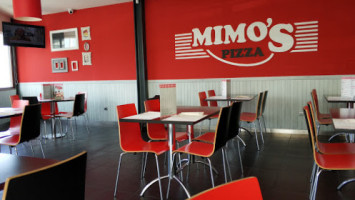 Mimo's Pizza inside