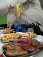 Casa Do Benfica De Loures food