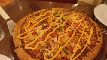 Pizza Hut Arrabida Shopping food