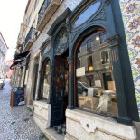 Ourives Petisqueira Exterior