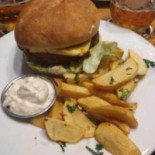 Tri Ocasci Comida