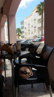 Chavena Dos Cafes outside