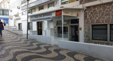 Casa Das Bifanas food