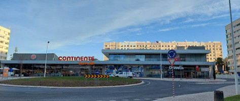 Burger King Quinta Do Marques outside