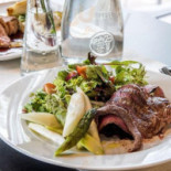 Yard Resort Comida